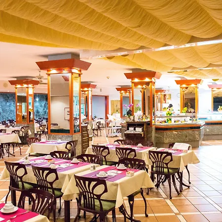 Sahara Playa Hotel 4*