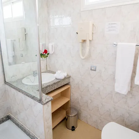 호텔 Sahara Playa 4*