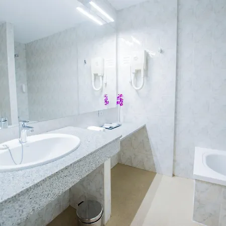 Sahara Playa Hotel 4*